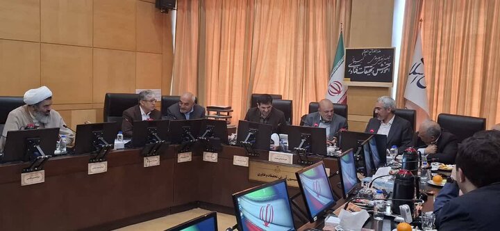 کمیسیون آموزش خواستار حمایت وزیر پیشنهادی اقتصاد از قانون جهش تولید دانش بنیان شد
