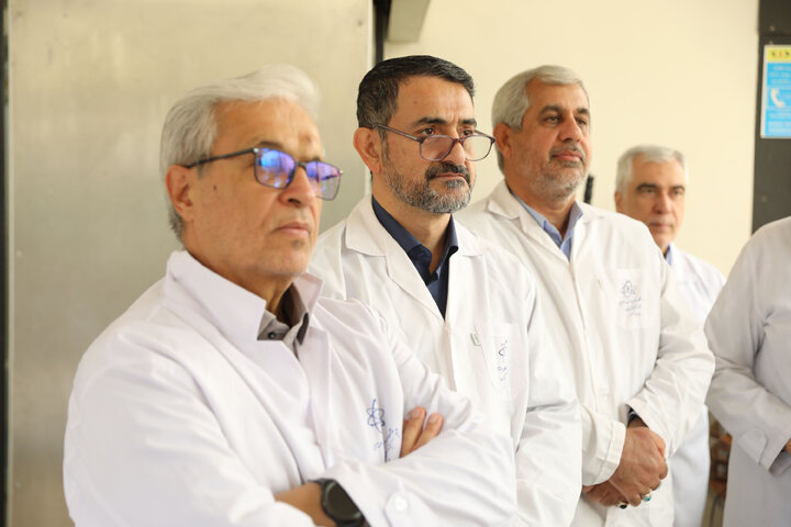 بازدید کمیسیون امنیت از سازمان انرژی اتمی