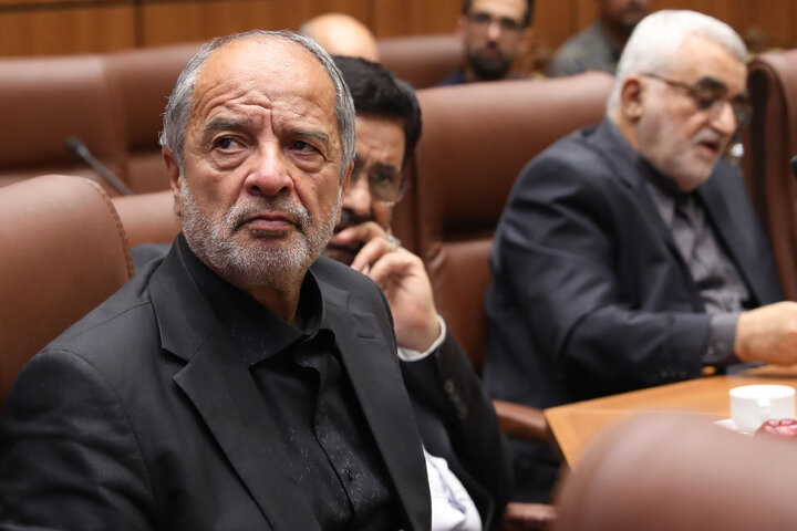 بازدید کمیسیون امنیت از سازمان انرژی اتمی