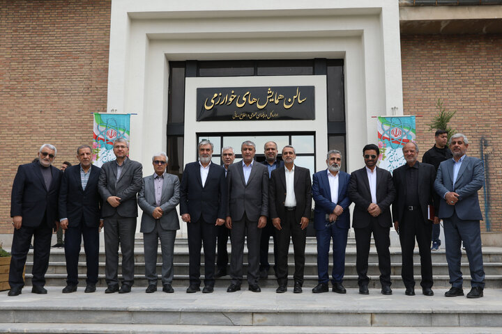 بازدید کمیسیون امنیت از سازمان انرژی اتمی