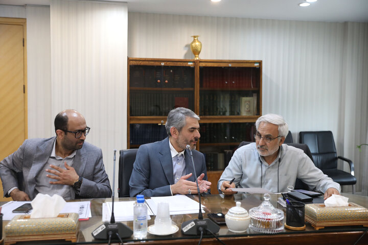 مجمع نمایندگان استان آذربایجان شرقی با وزیر ارشاد