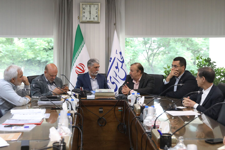 مجمع نمایندگان استان آذربایجان شرقی با وزیر ارشاد