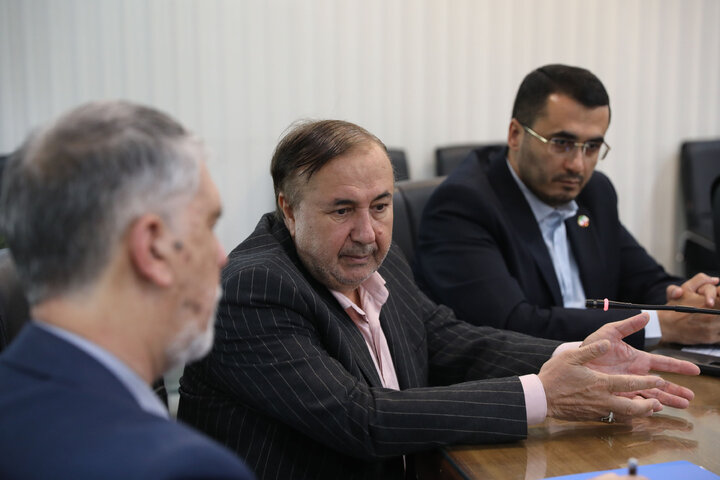 مجمع نمایندگان استان آذربایجان شرقی با وزیر ارشاد