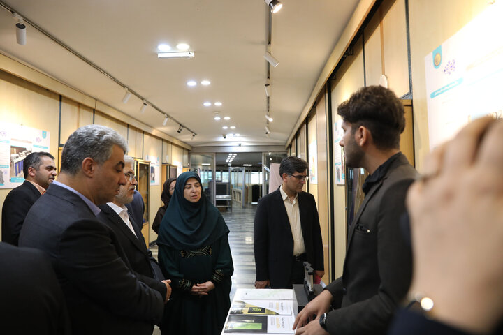نمایشگاه دستاوردهای پارک های علمی فن آوری در حوزه محیط زیست