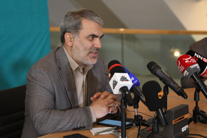 نشست خبری زنگنه