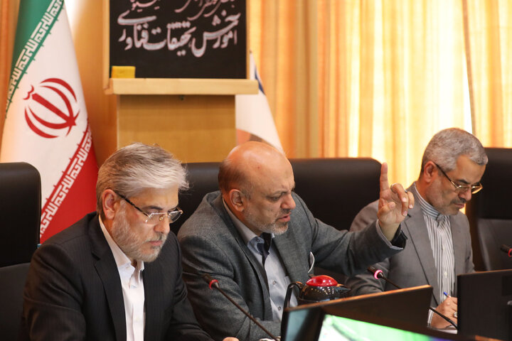 حضور وزیر علوم در کمیسیون آموزش و تحقیقات