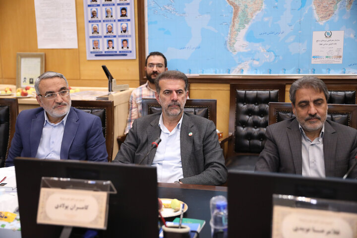 نشست اعضای کمیسیون شورااه و امور داخلی مجلس