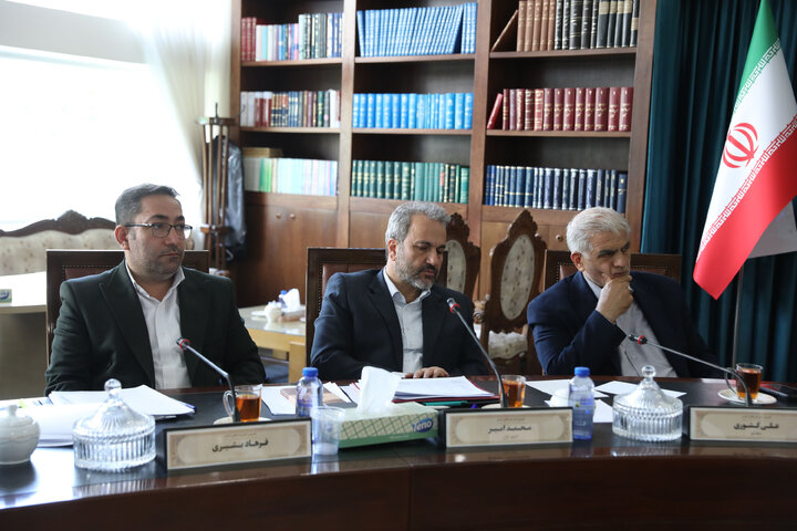نشست اعضای کمیسیون اصل نودم قانون اساسی