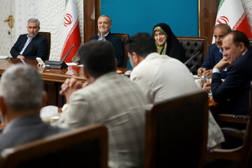 دیدار اعضای فراکسیون محیط زیست با رییس جمهور به مناسبت هفته محیط زیست