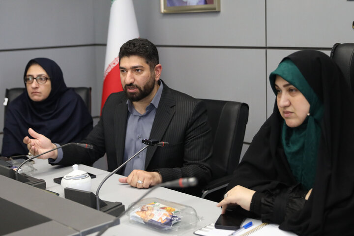 حضور رئیس فراکسیون محیط زیست در اولین نشست کمیته HSE