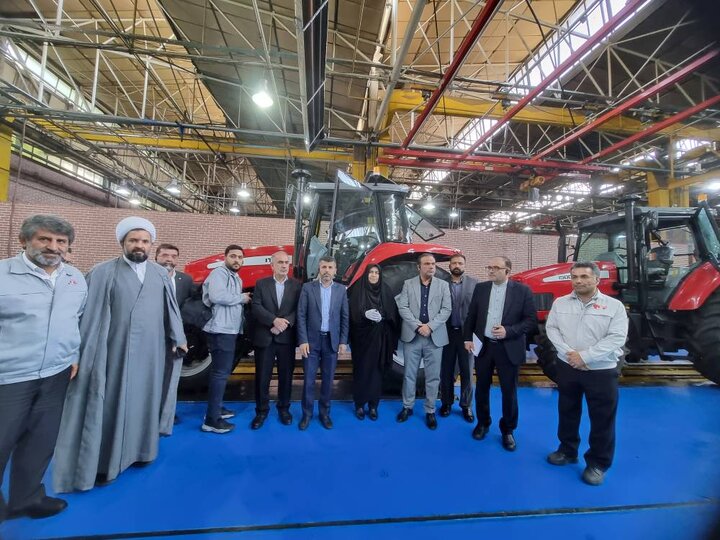بازدید اعضای کمیسیون اقتصادی مجلس از تراکتورسازی ایران و ماشین سازی تبریز