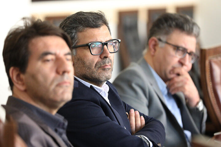 جلسه کمیسیون اصل نود بررسی وضعیت شغلی مدیران کنترل کیفیت