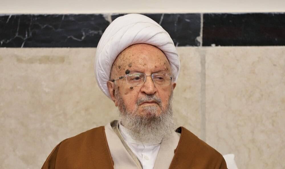 وجود رهبری به عنوان حافظ کیان شیعه بلکه امت اسلامی نقطه‌ای حساس در عقیدۀ ماست