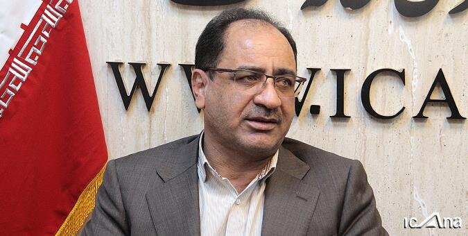 مردم با حضور در نماز جمعه پشتیبانی خود را از نیروهای مسلح اعلام کردند