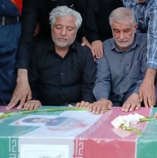 حضور باشکوه مردم در تشییع پیکر شهدا، نمونه ای از همبستگی ملت و عشق به نظام، کشور و انقلاب است