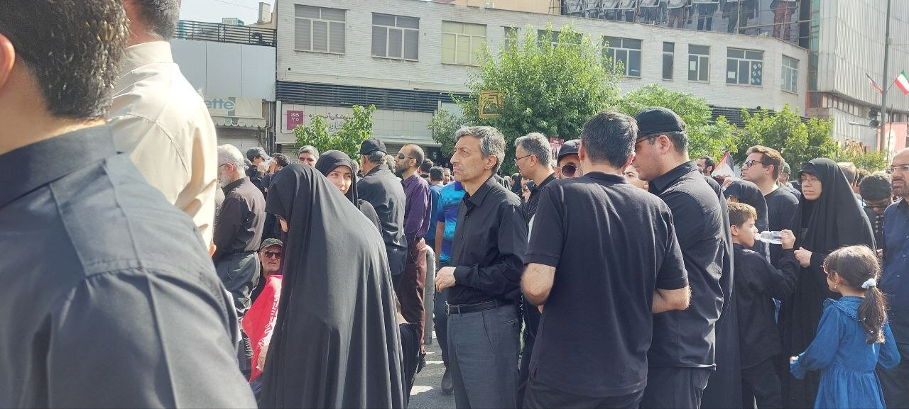 مراسم تشییع پیکر شهدای اقتدار ایران/ حضور سران قوا در بدرقه سرداران و دانشمندان شهید