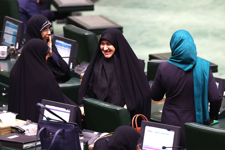 جلسه علنی 8 تیر ماه مجلس شورای اسلامی