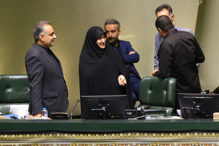 جلسه علنی 8تیرماه مجلس شورای اسلامی-2