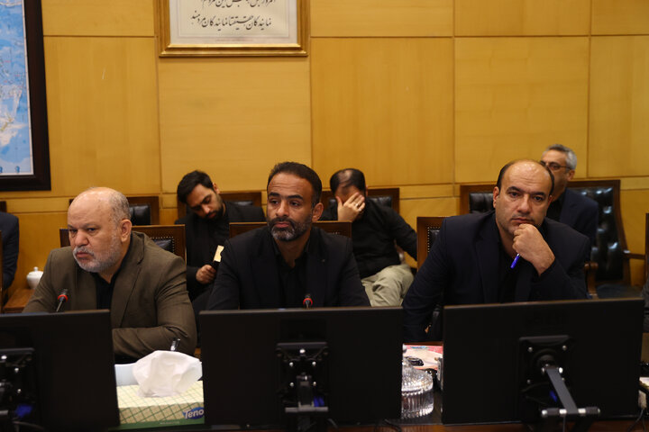 نشست کمیسیون عمران مجلس با حضور وزیر راه و شهرسازی