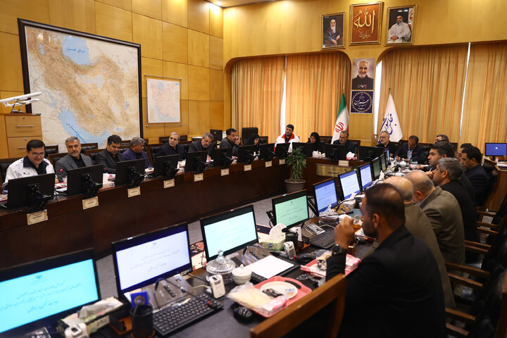 نشست کمیسیون عمران مجلس با حضور وزیر راه و شهرسازی