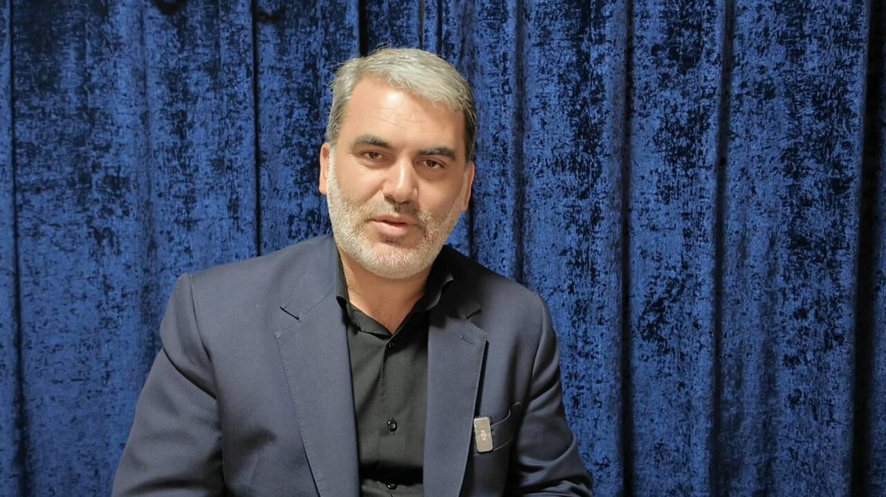 بورس در شرایط فعلی نیازمند فرماندهی اقتصادی است، نه تزریق پول و رانت جدید/با تزریق 10 همتی منابع نمی توان بازار سرمایه را سامان داد/عملکرد شرکتهای دولتی و شبه دولتی رصد و مدیریت شود