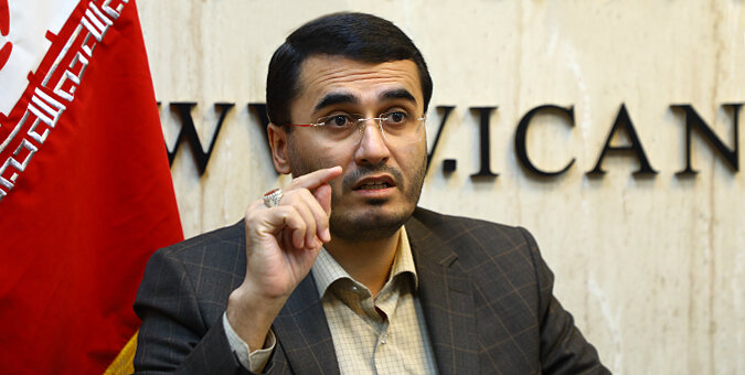 درآمدهای کشور از محل صادرات باید افزایش یابد