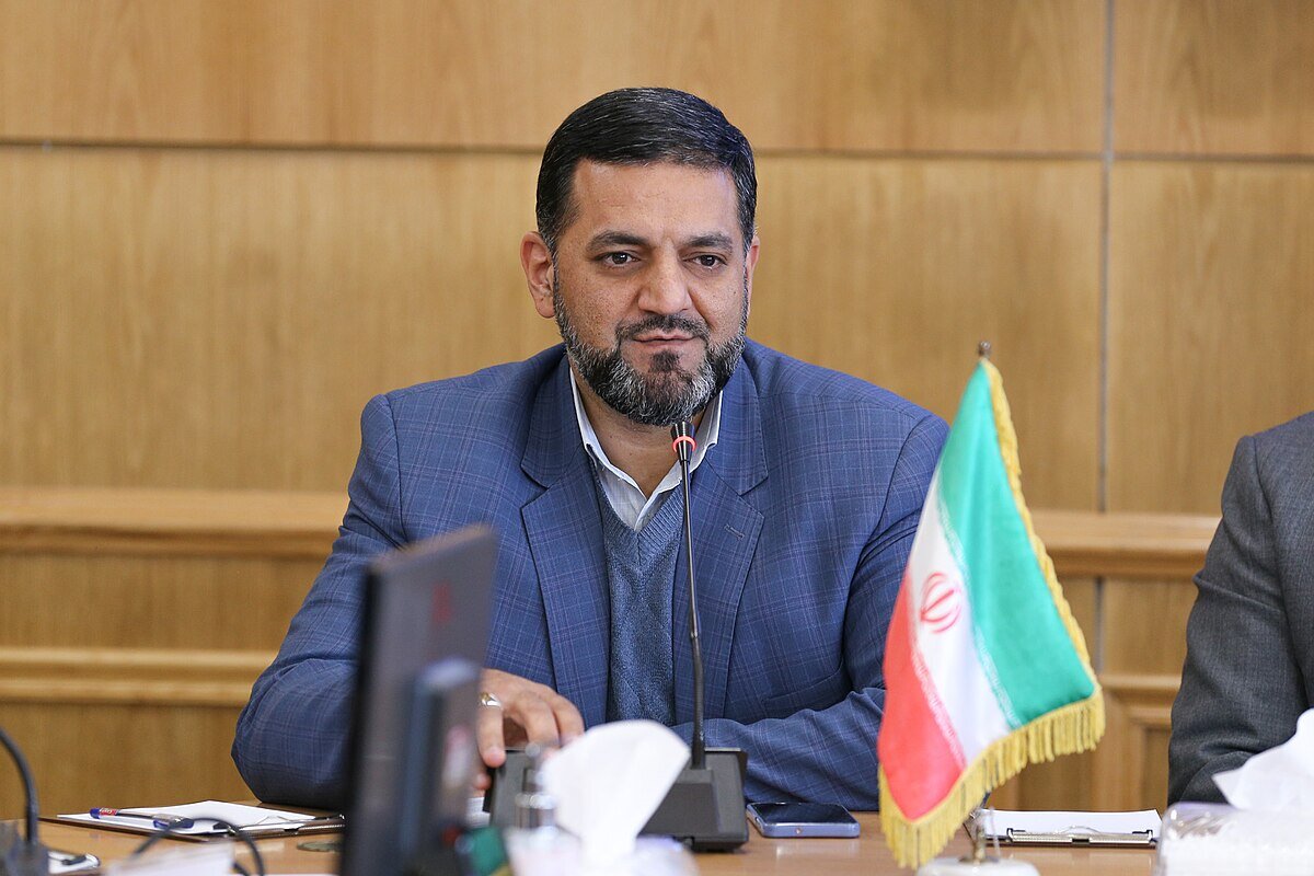 عدالت حقوقی فرهنگیان از مسیر بهارستان می‌گذرد/ کاهش ۱۰۰ هزار میلیارد  تومانی بدهی آموزش‌وپرورش؛ ثمره هم افزایی مجلس و وزارتخانه