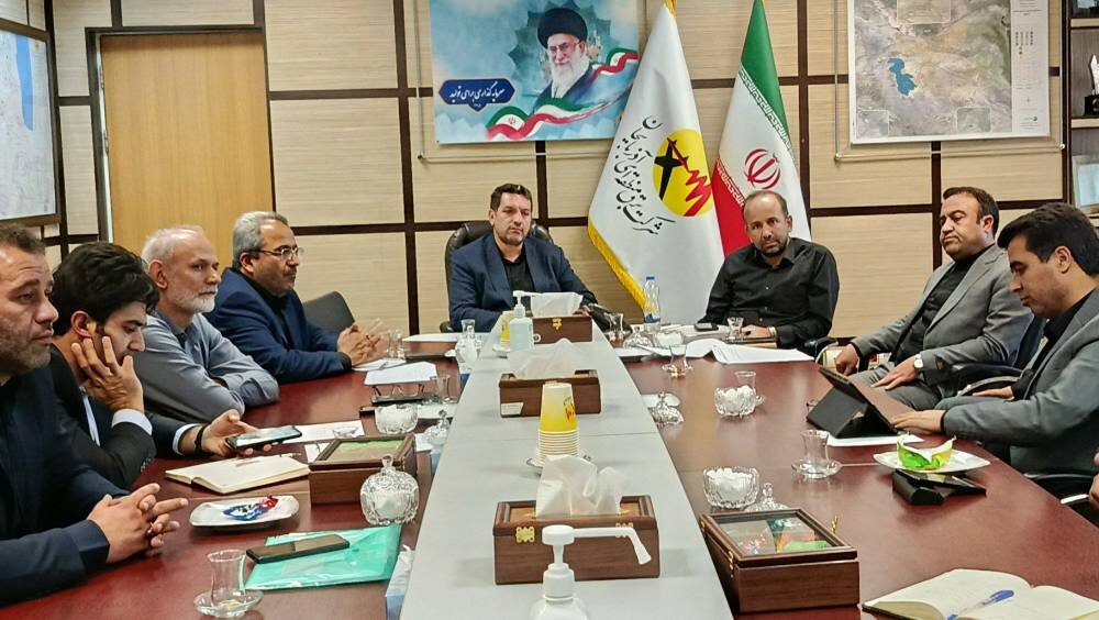 بررسی مشکلات برق سرمایه‌گذاران در آذربایجان شرقی
