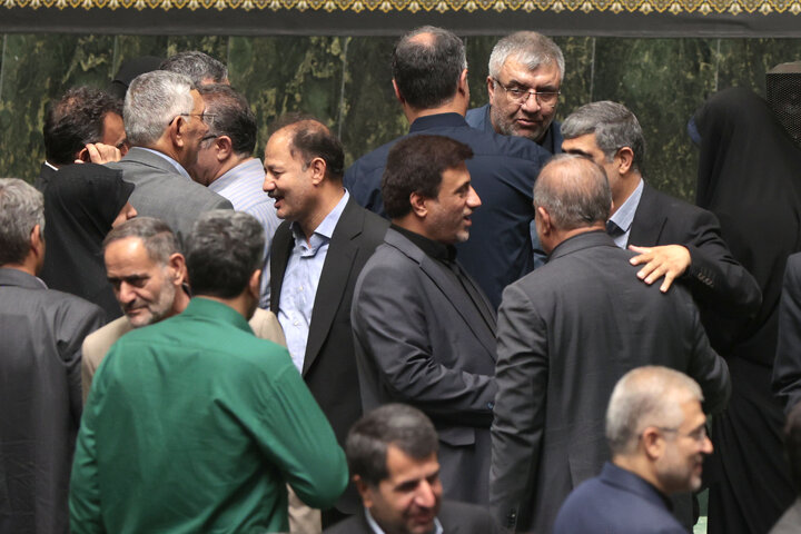 ناطقان میان دستور نشست علنی یکشنبه 22 تیر 1404