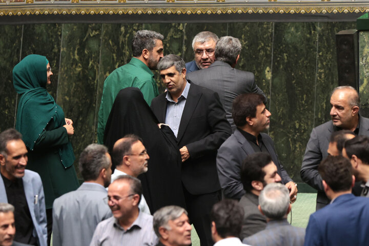 ناطقان میان دستور نشست علنی یکشنبه 22 تیر 1404