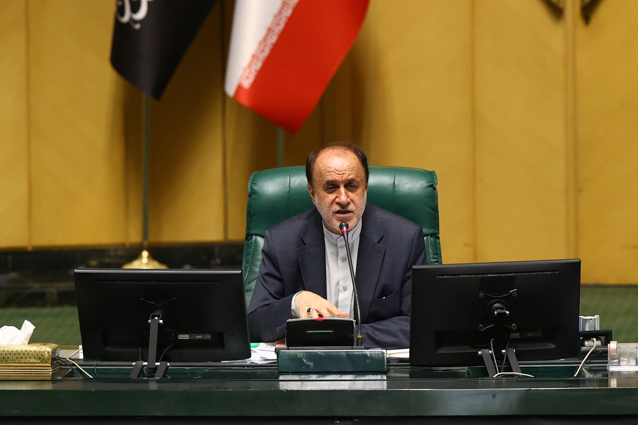 تسلیت نایب رئیس مجلس در پی درگذشت پدر جبار کوچکی نژاد
