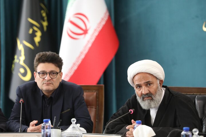نشست کمیسیون اصل نودم قانون اساسی مجلس شورای اسلامی