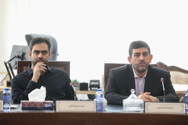 نشست کمیسیون اصل نودم قانون اساسی مجلس شورای اسلامی