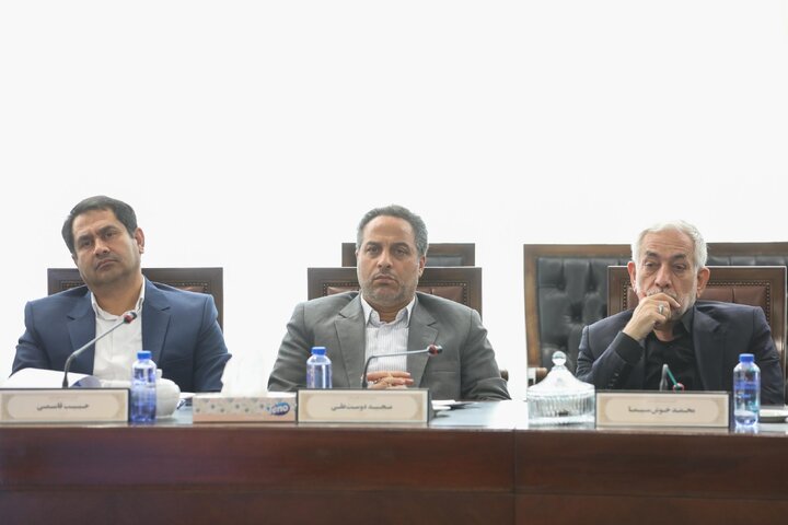 نشست کمیسیون اصل نودم قانون اساسی مجلس شورای اسلامی