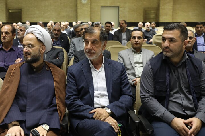 حضور نمایندگان مجلس در مراسم ختم پدر کوچکی نژاد