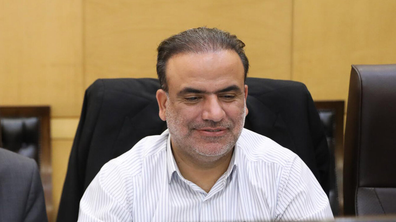سیاست های ارزی براساس قانون برنامه هفتم اعمال شود