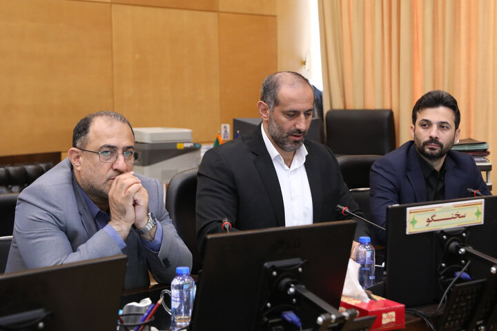 نشست کمیسیون اجتماعی باحضور تهان نظیف