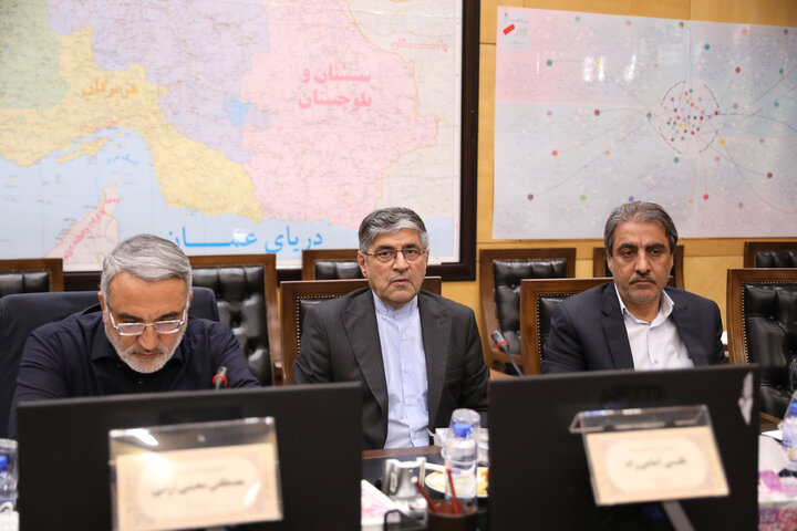 نشست کمیسیون اومور داخلی کشور و شوراها