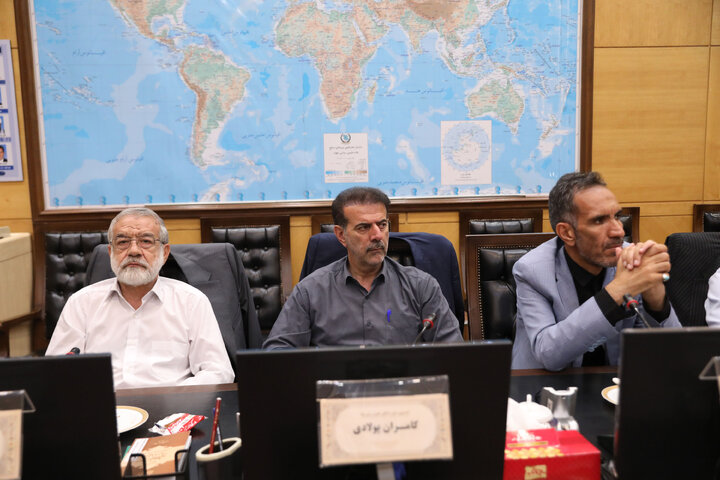 نشست کمیسیون اومور داخلی کشور و شوراها