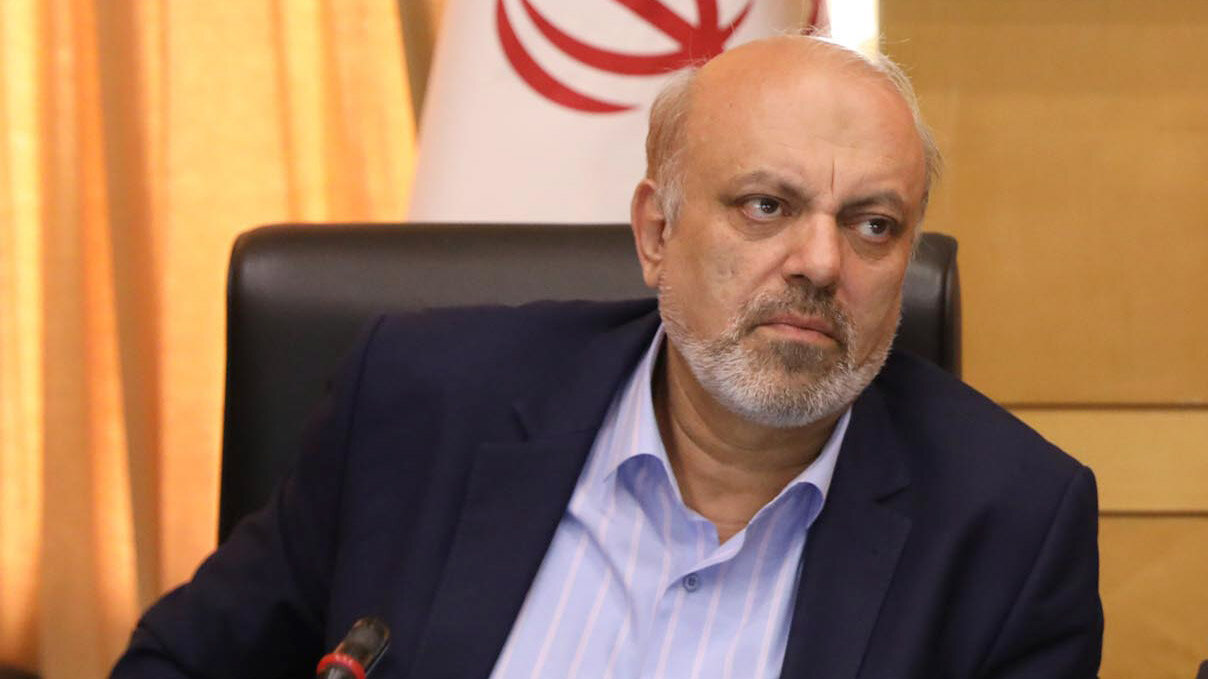 چشم آبی ایران خشکید؛ قصه تلخ دریاچهای که دیگر موج نمیزند