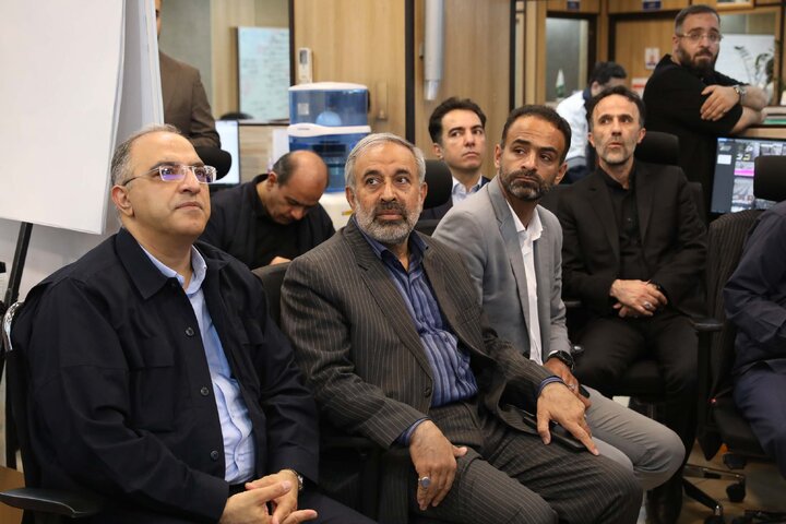 بازدید نمایندگان مجمع استان تهران از ستاد بحران شهرداری