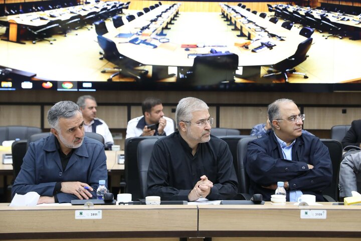 بازدید نمایندگان مجمع استان تهران از ستاد بحران شهرداری