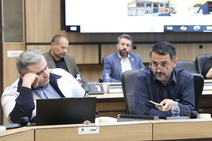 بازدید نمایندگان مجمع استان تهران از ستاد بحران شهرداری