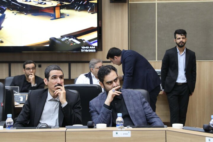 بازدید نمایندگان مجمع استان تهران از ستاد بحران شهرداری