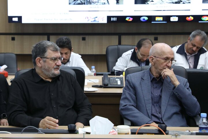 بازدید نمایندگان مجمع استان تهران از ستاد بحران شهرداری