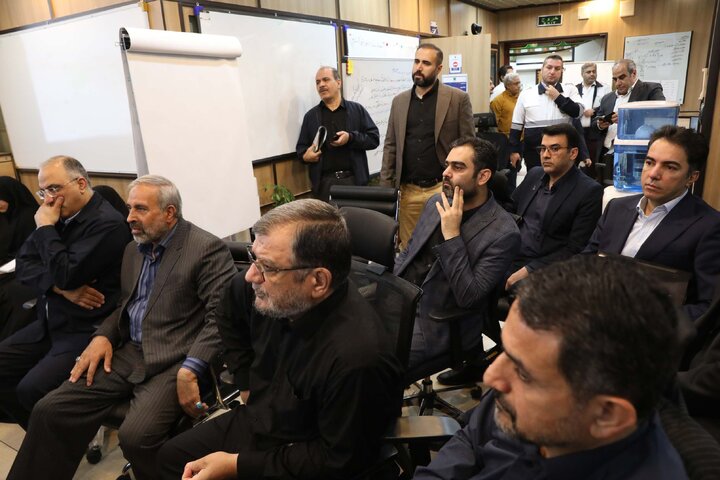 بازدید نمایندگان مجمع استان تهران از ستاد بحران شهرداری