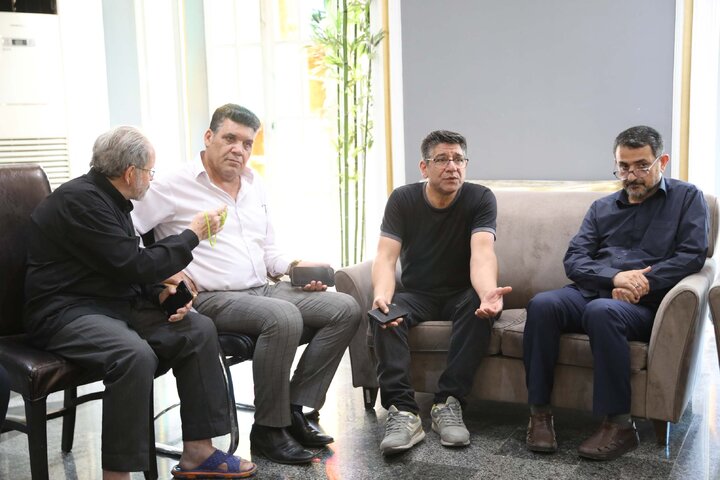 حضور نمایندگان مجمع استان تهران در محل اسکان شهروندان آسیب دیده