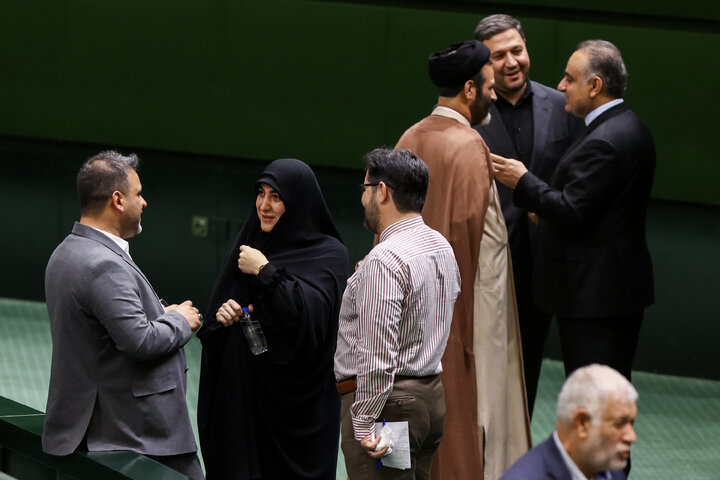 جلسه صحن علنی 29 تیر مجلس شورای اسلامی