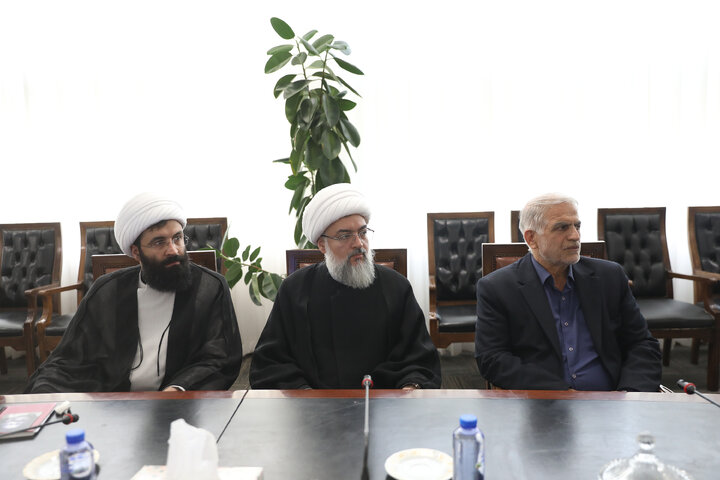 نشست فراکسیون شعائر اسلامی، قرآن و زیارت
