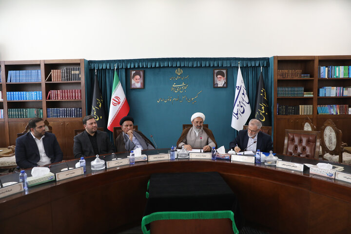 نشست فراکسیون شعائر اسلامی، قرآن و زیارت